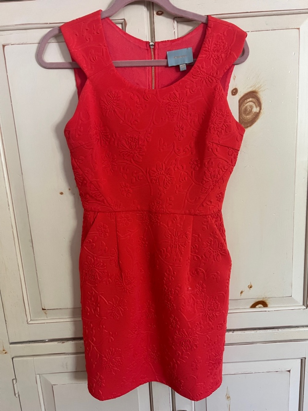 Skies Are Blue Sleeveless Red Textured Midi Dress